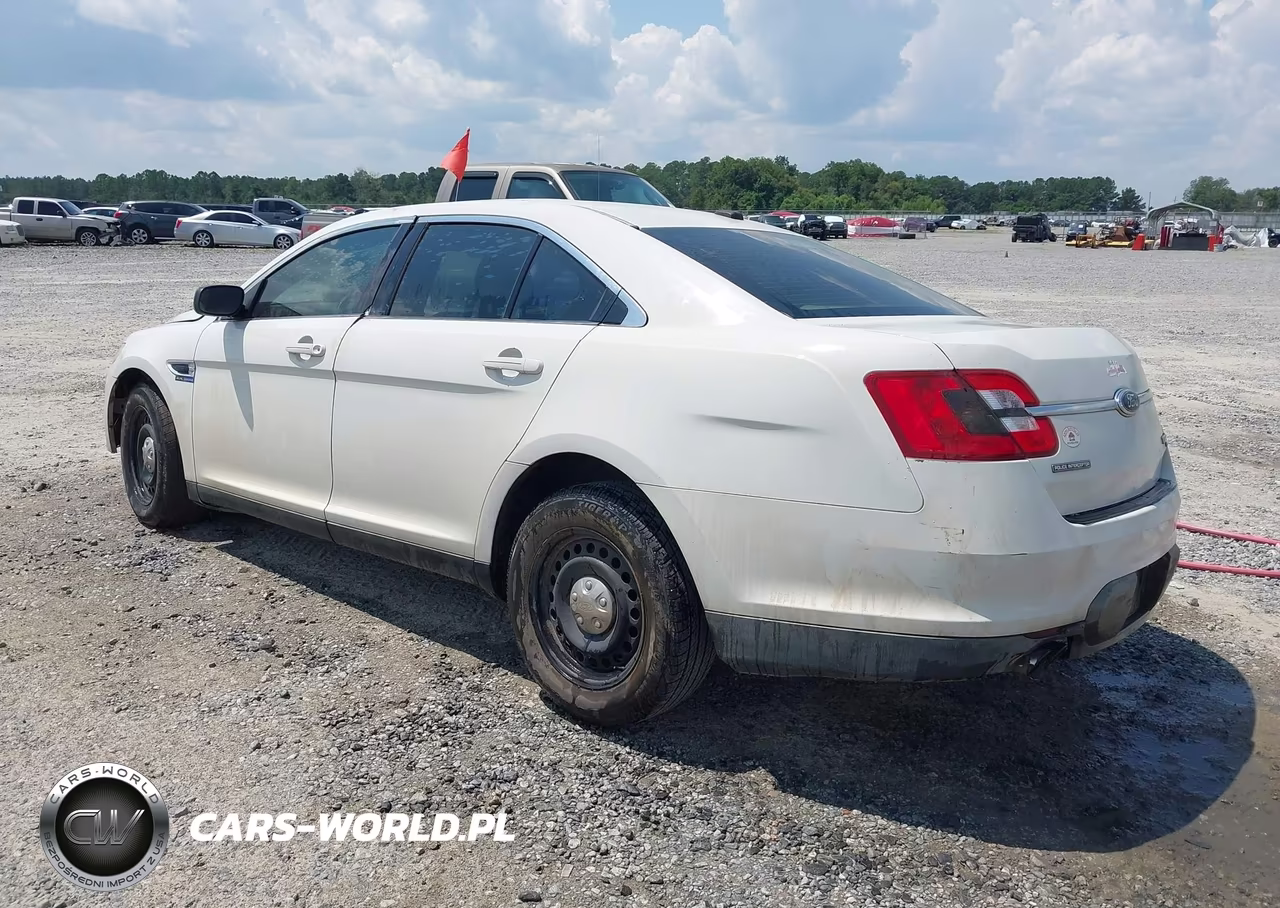 2010 Ford Taurus Se VIN:1FAHP2DW9AG166069 - 3