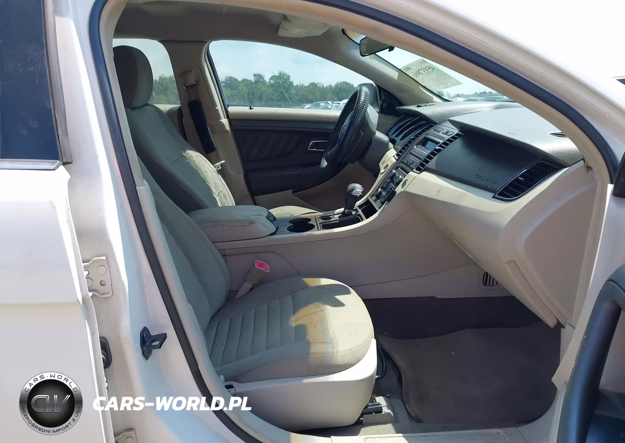 2010 Ford Taurus Se VIN:1FAHP2DW9AG166069 - 5