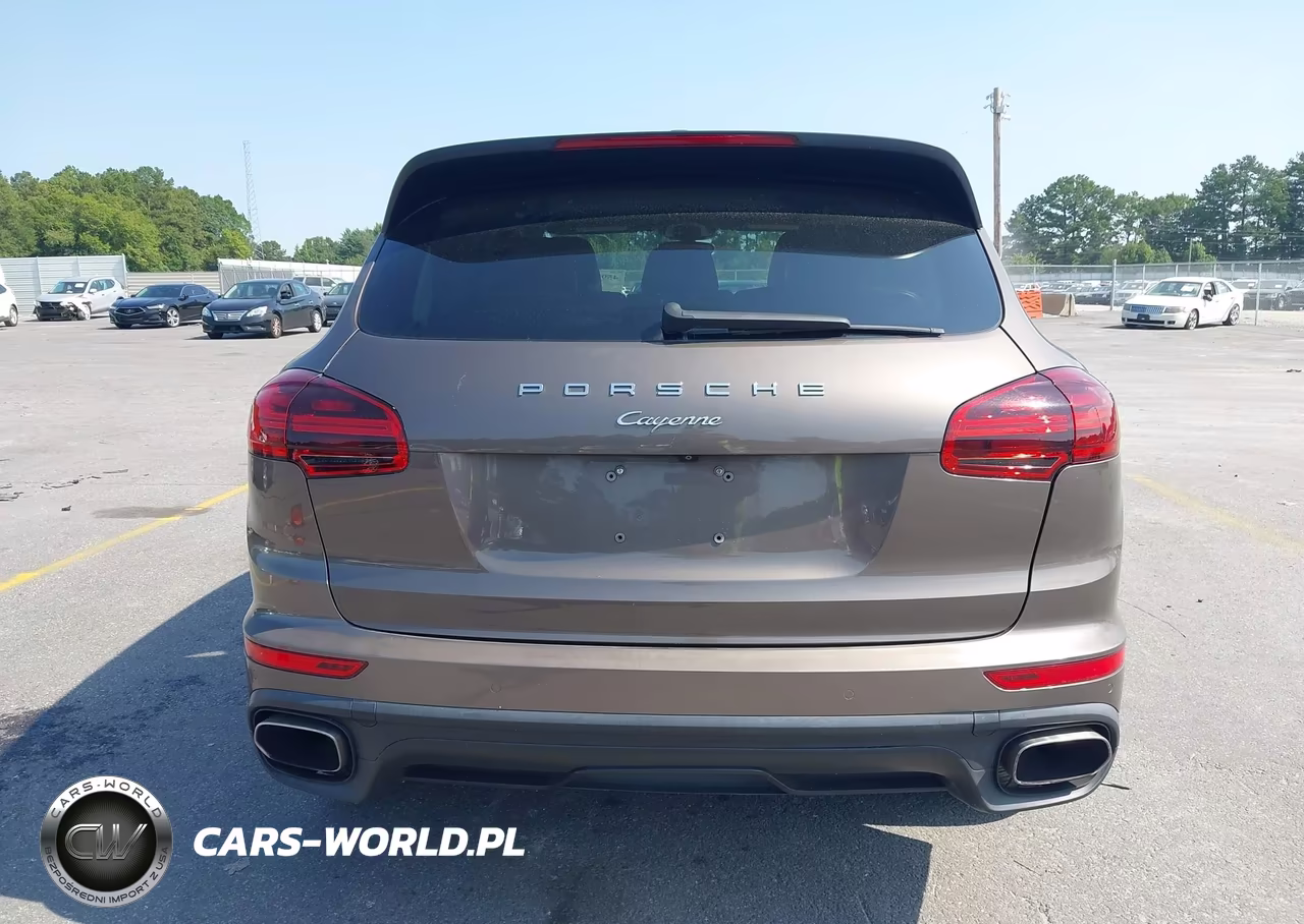 2016 Porsche Cayenne VIN:WP1AA2A27GKA15962 - 16