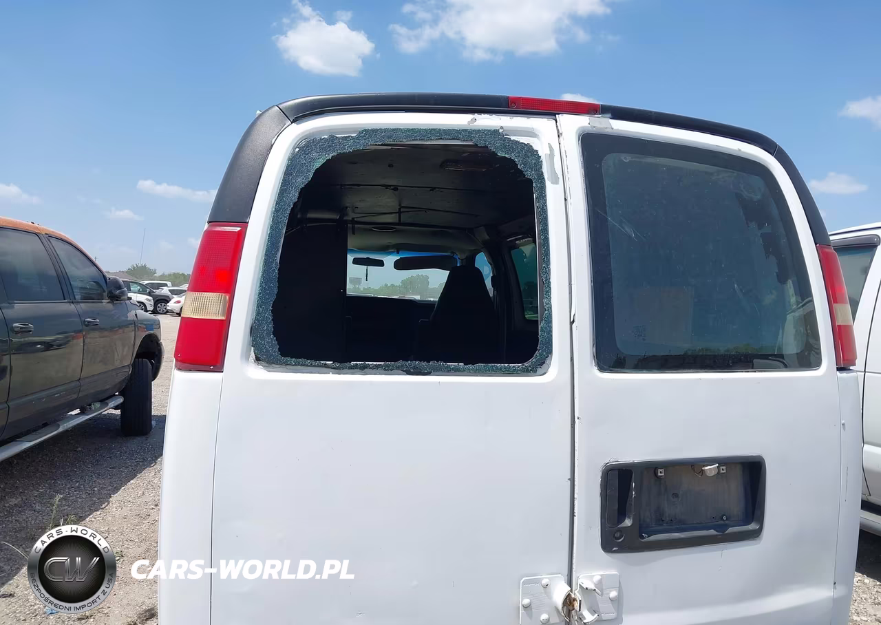 2005 Chevrolet Express VIN:1GCGG25V451237702 - 6