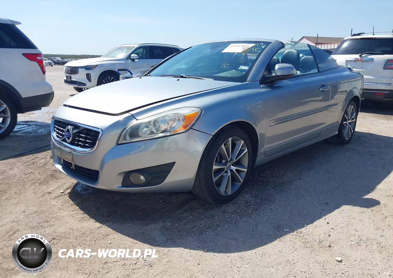 2011 Volvo C70 T5 (Fleet Only)-T5 (Retail Only) VIN:YV1672MC7BJ114249 - 2
