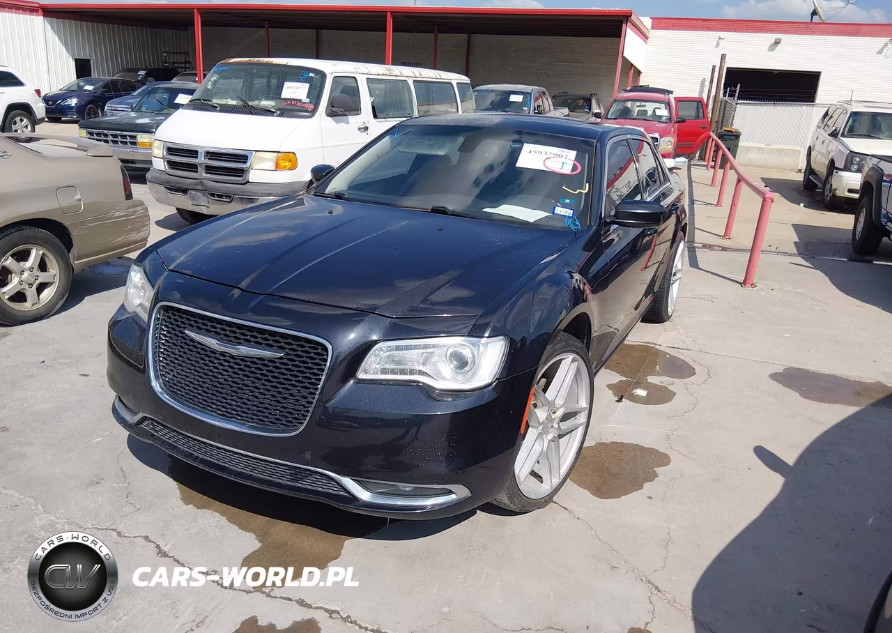2017 Chrysler 300 Limited VIN:2C3CCAAG0HH512035 - 2