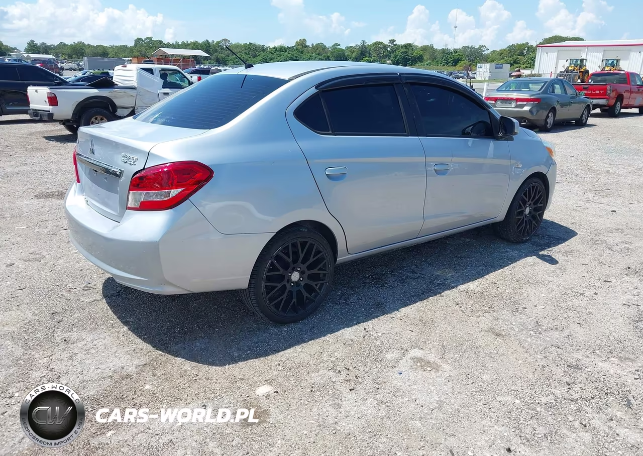 2018 Mitsubishi Mirage G4 Es VIN:ML32F3FJ9JHF13166 - 4