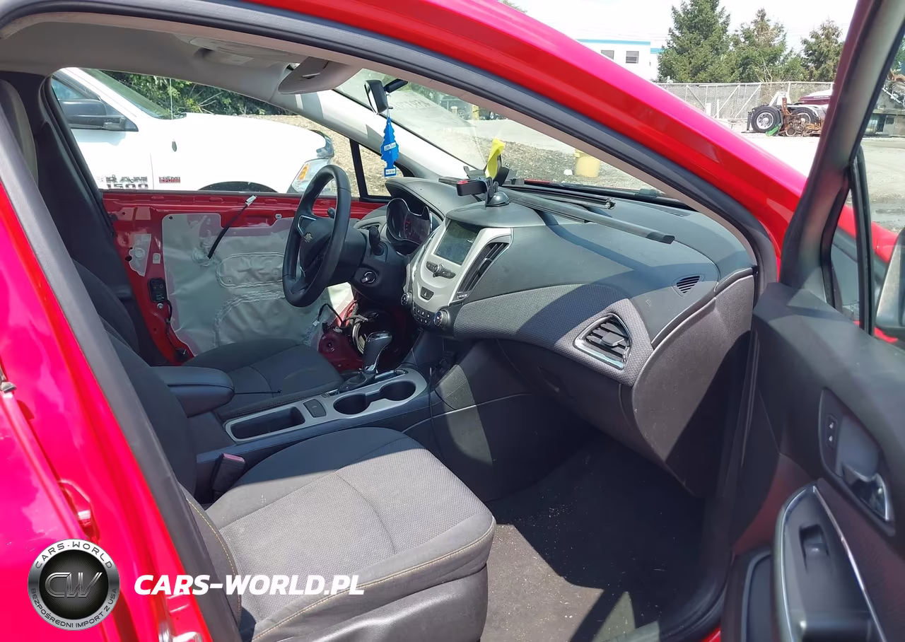 2018 Chevrolet Cruze Ls Auto VIN:1G1BC5SM1J7177218 - 5