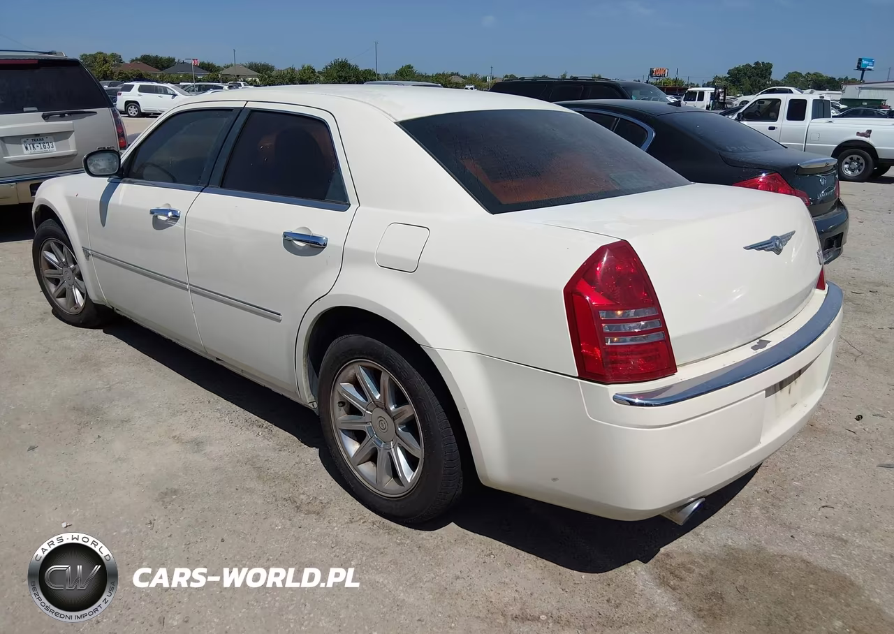 2005 Chrysler 300C VIN:2C3JA63H15H590593 - 3