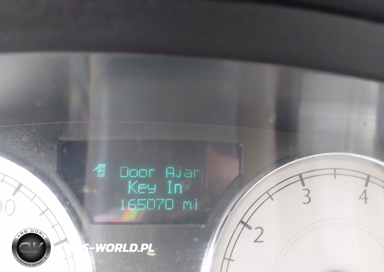 2005 Chrysler 300C VIN:2C3JA63H15H590593 - 7