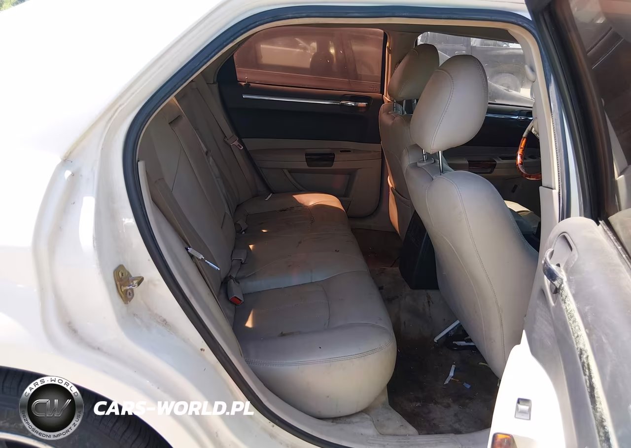 2005 Chrysler 300C VIN:2C3JA63H15H590593 - 8