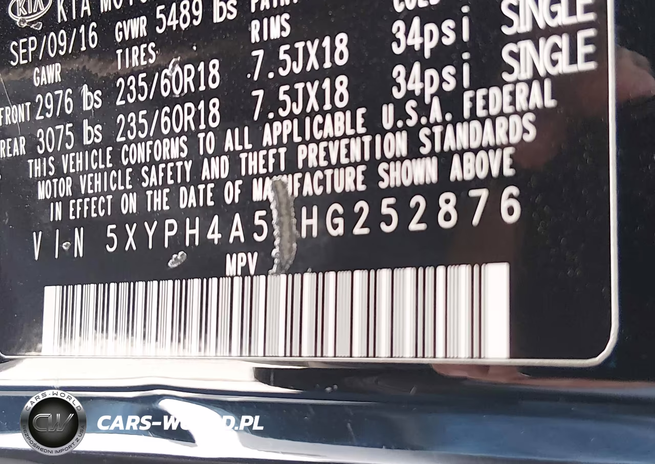 2017 Kia Sorento 3.3L Ex VIN:5XYPH4A59HG252876 - 9