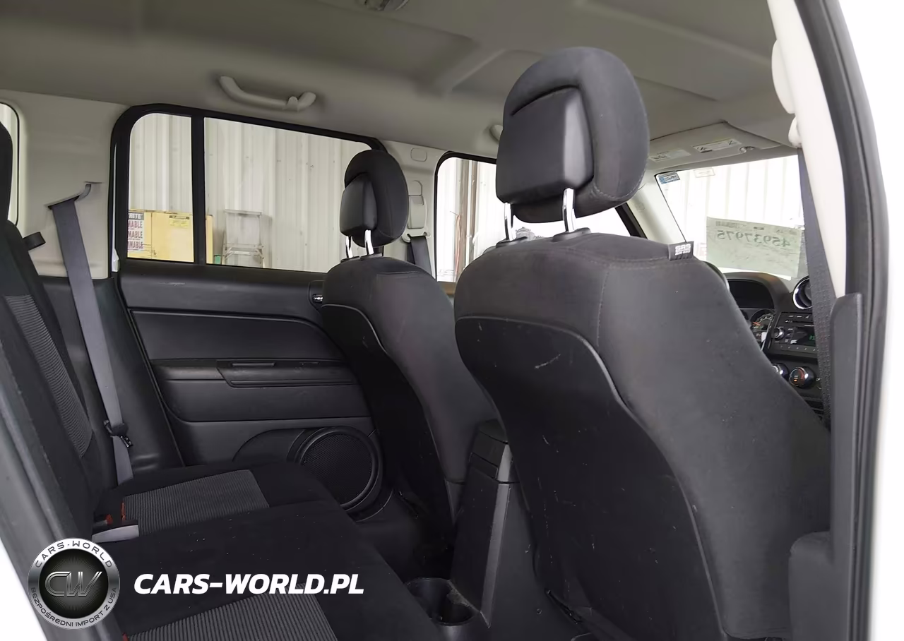 2016 Jeep Patriot Sport VIN:1C4NJRBB7GD631854 - 8
