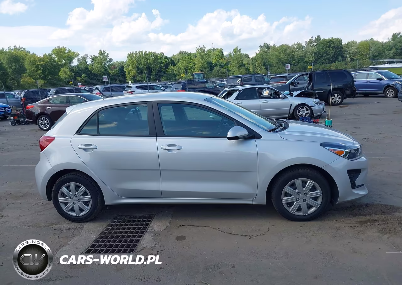 2023 Kia Rio 5-Door S VIN:3KPA25AD2PE628592 - 13
