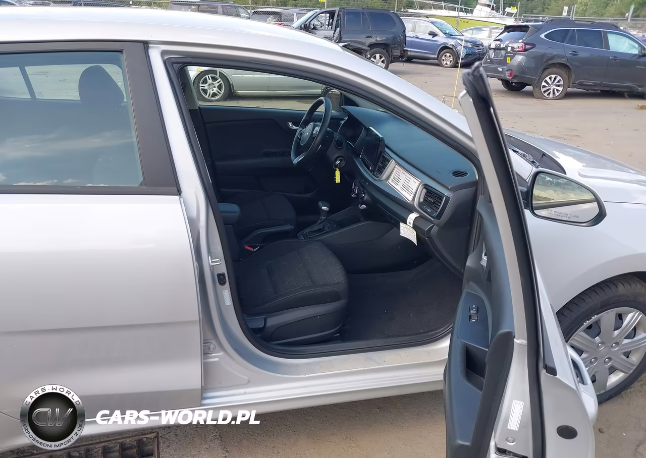 2023 Kia Rio 5-Door S VIN:3KPA25AD2PE628592 - 5