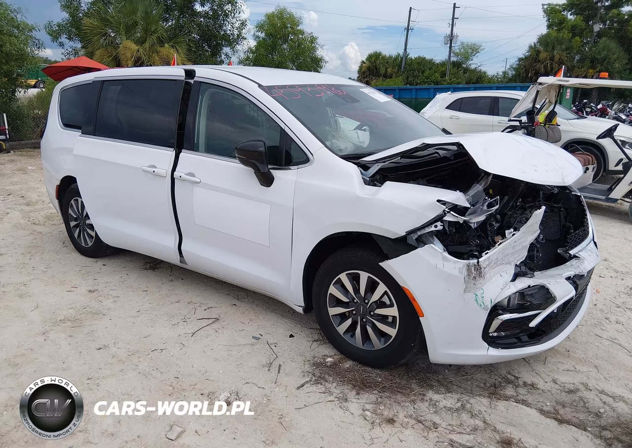 2024 Chrysler Pacifica Hybrid Select – zdjęcie 1 z 16
