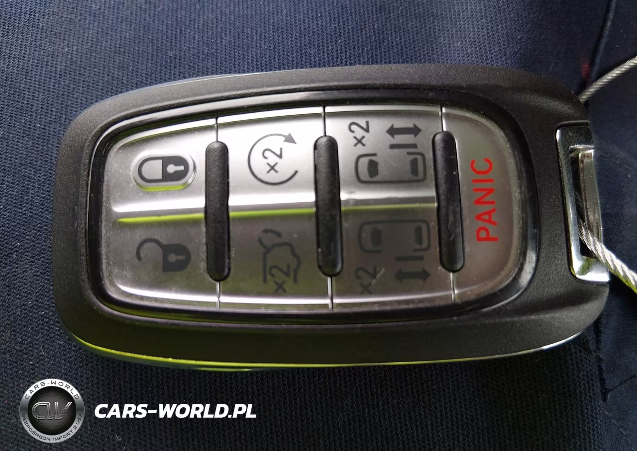 2024 Chrysler Pacifica Hybrid Select VIN:2C4RC1S77RR185147 - 11