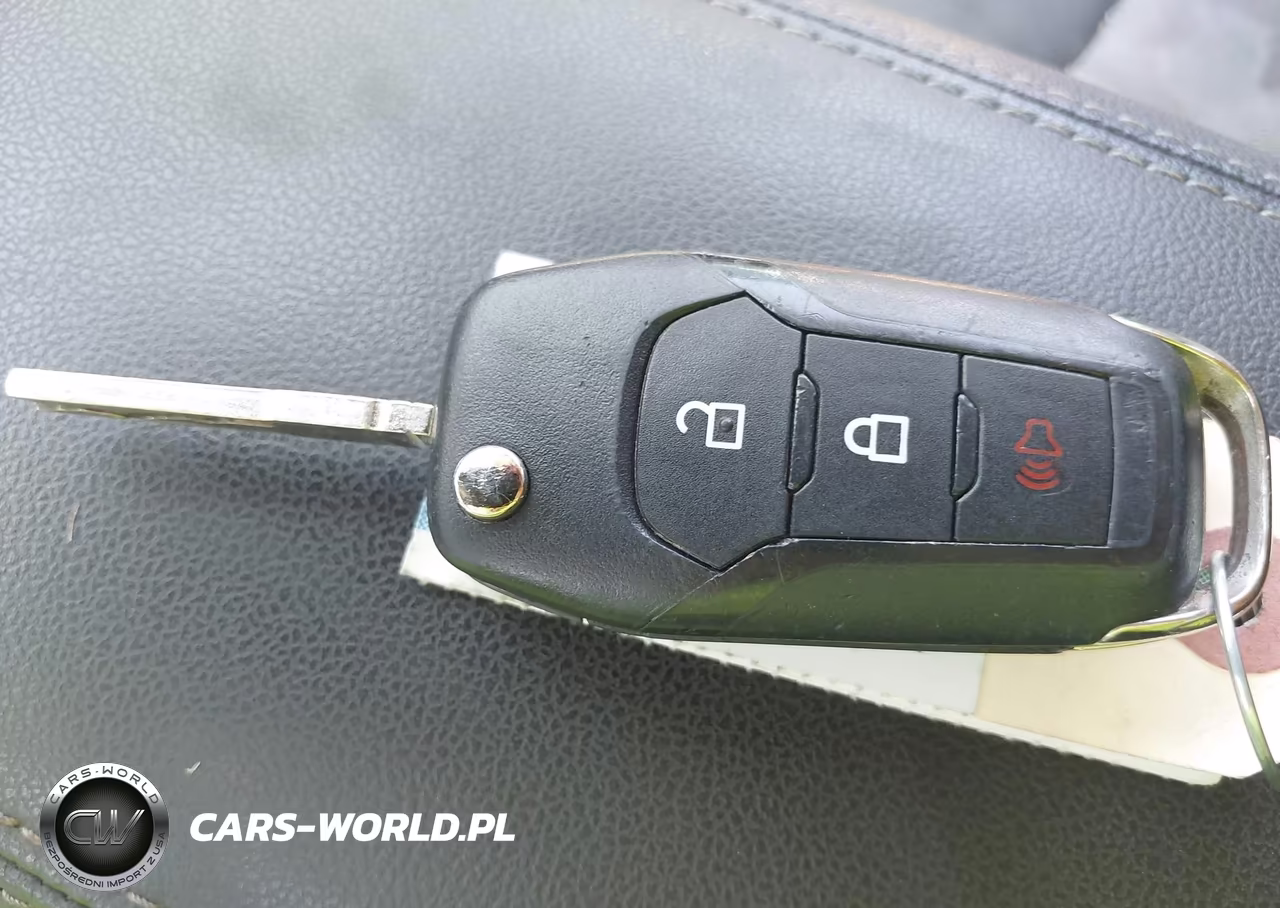 2022 Ford Escape S VIN:1FMCU0F66NUB00144 - 11