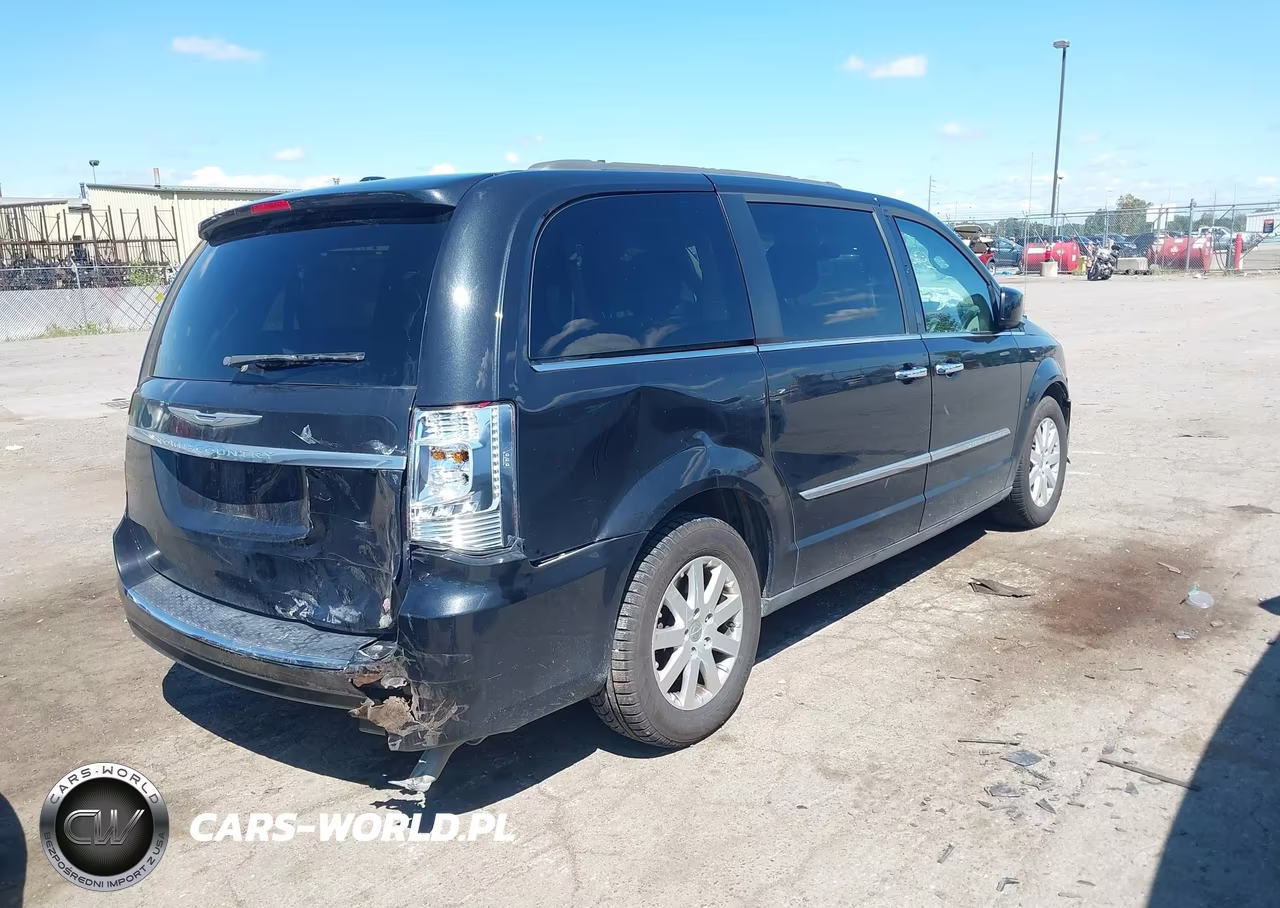 2015 Chrysler Town & Country Touring VIN:2C4RC1BG1FR602080 - 4