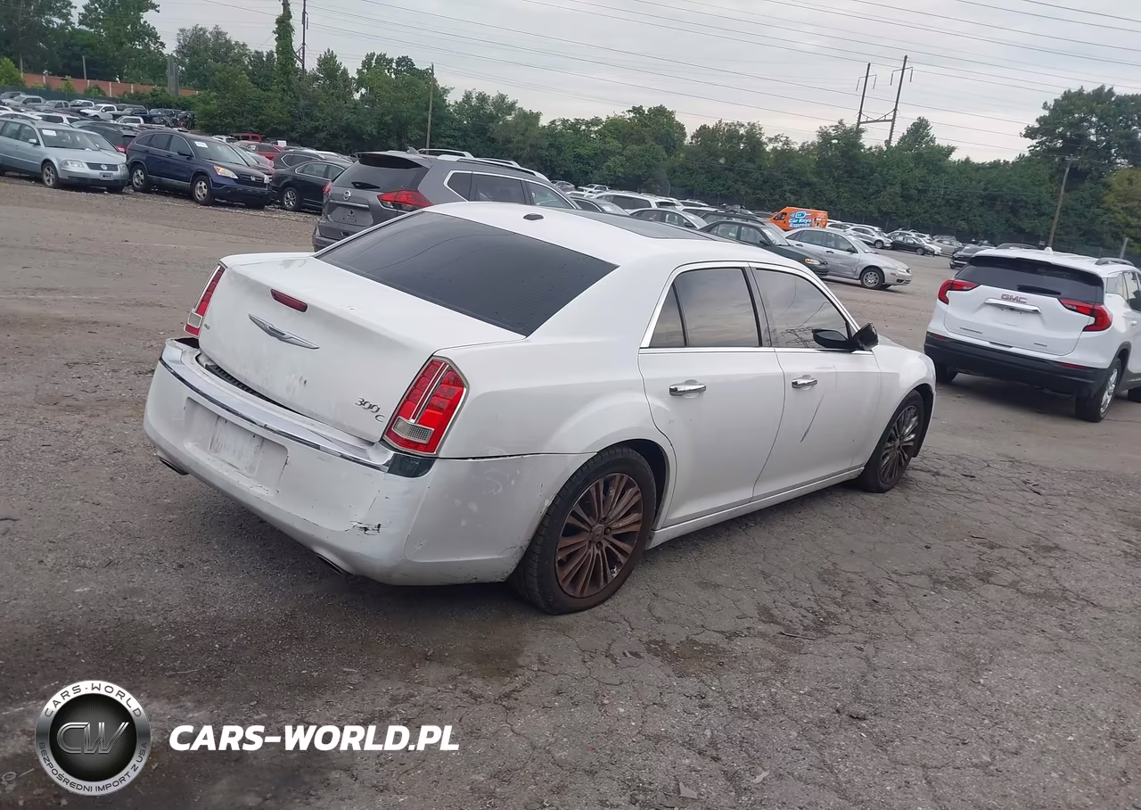 2011 Chrysler 300C Awd VIN:2C3CK6CT5BH615503 - 4