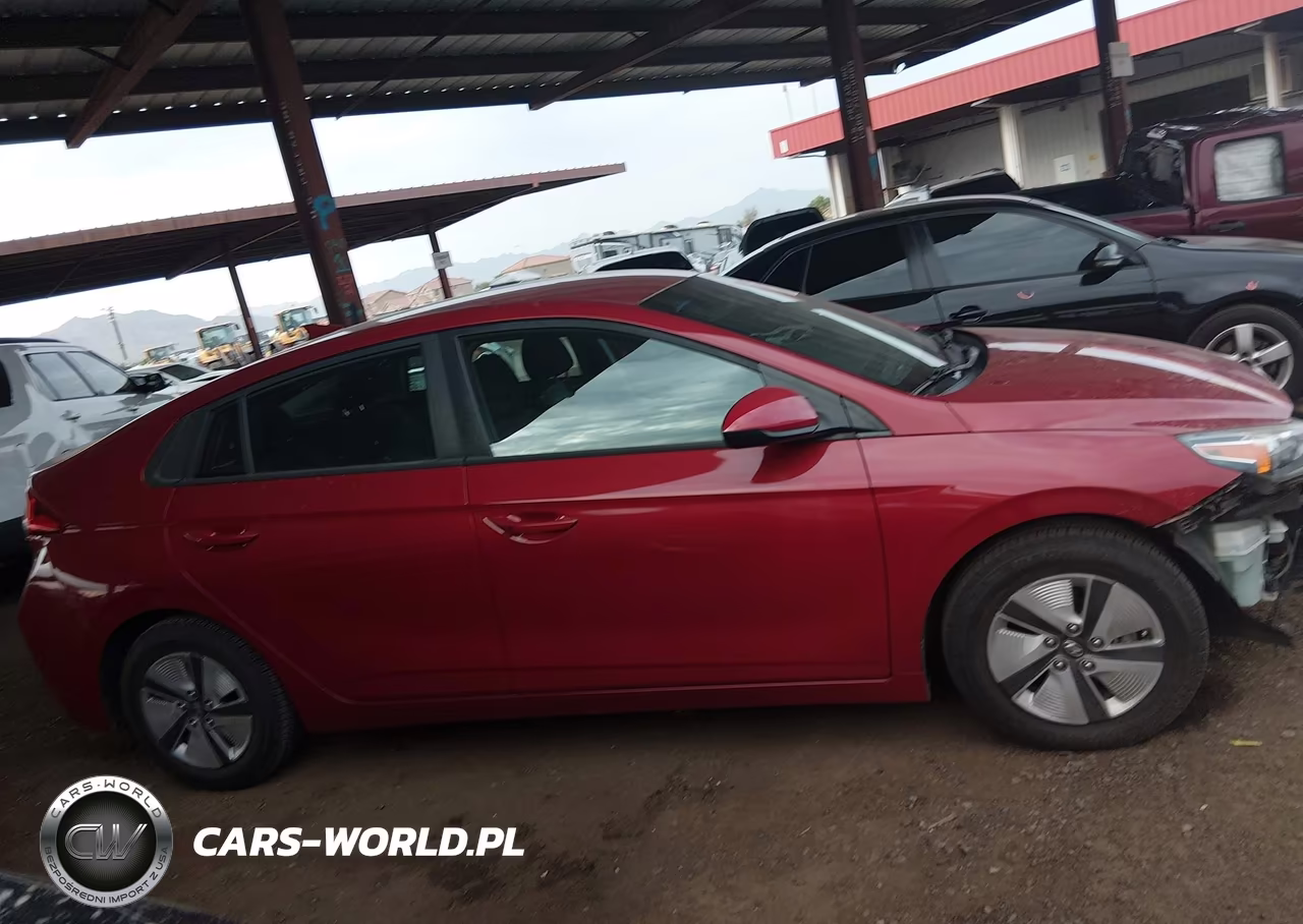2019 Hyundai Ioniq Hybrid Blue VIN:KMHC65LC2KU179440 - 14