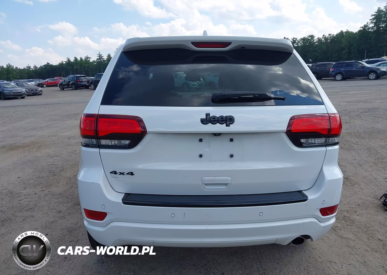 2017 Jeep Grand Cherokee Altitude VIN:1C4RJFAG6HC781491 - 17