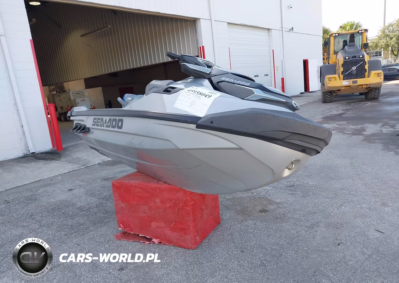 2020 Seadoo Gtx-300 Limited – zdjęcie 1 z 11