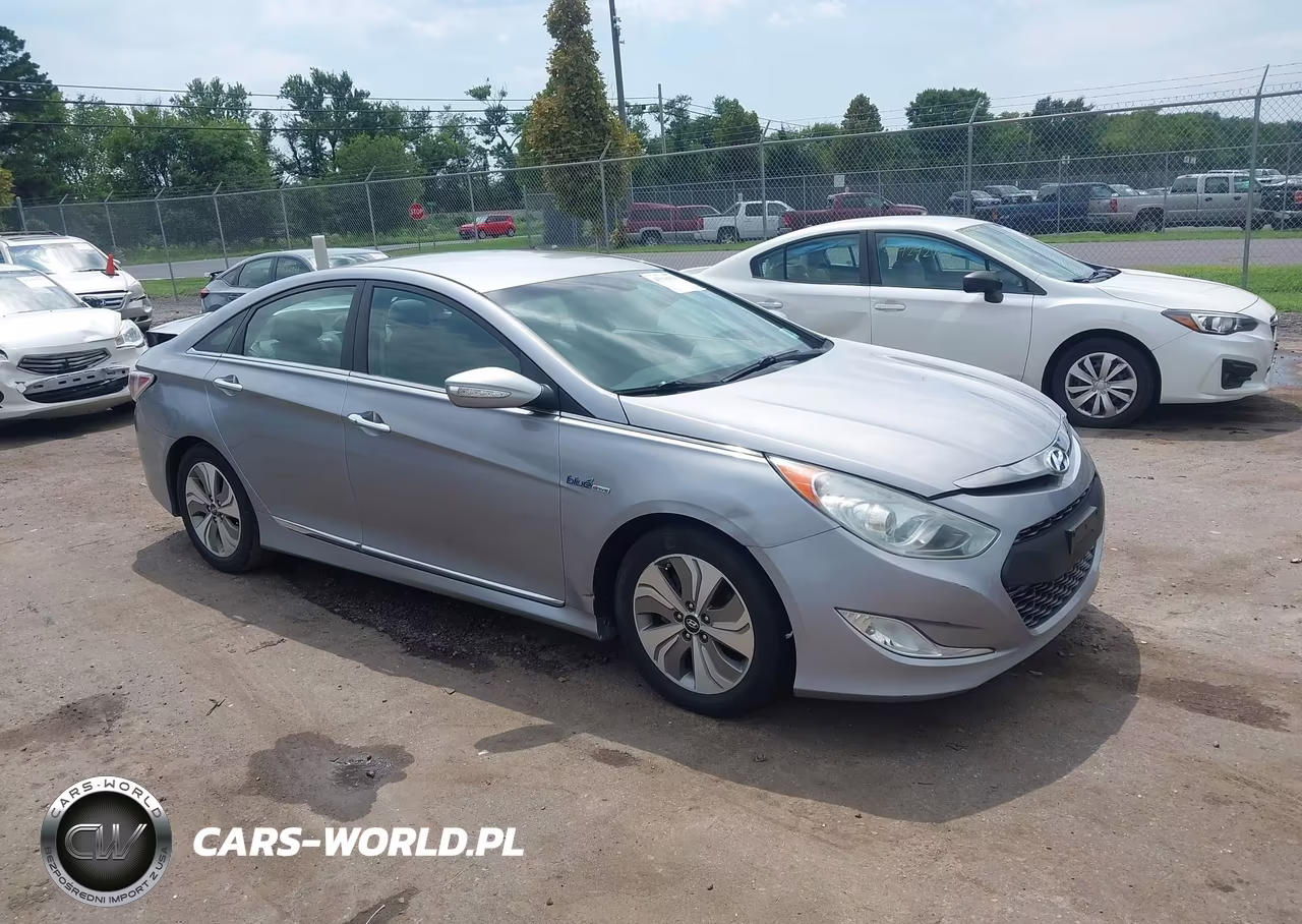 2015 Hyundai Sonata Hybrid – zdjęcie 1 z 16
