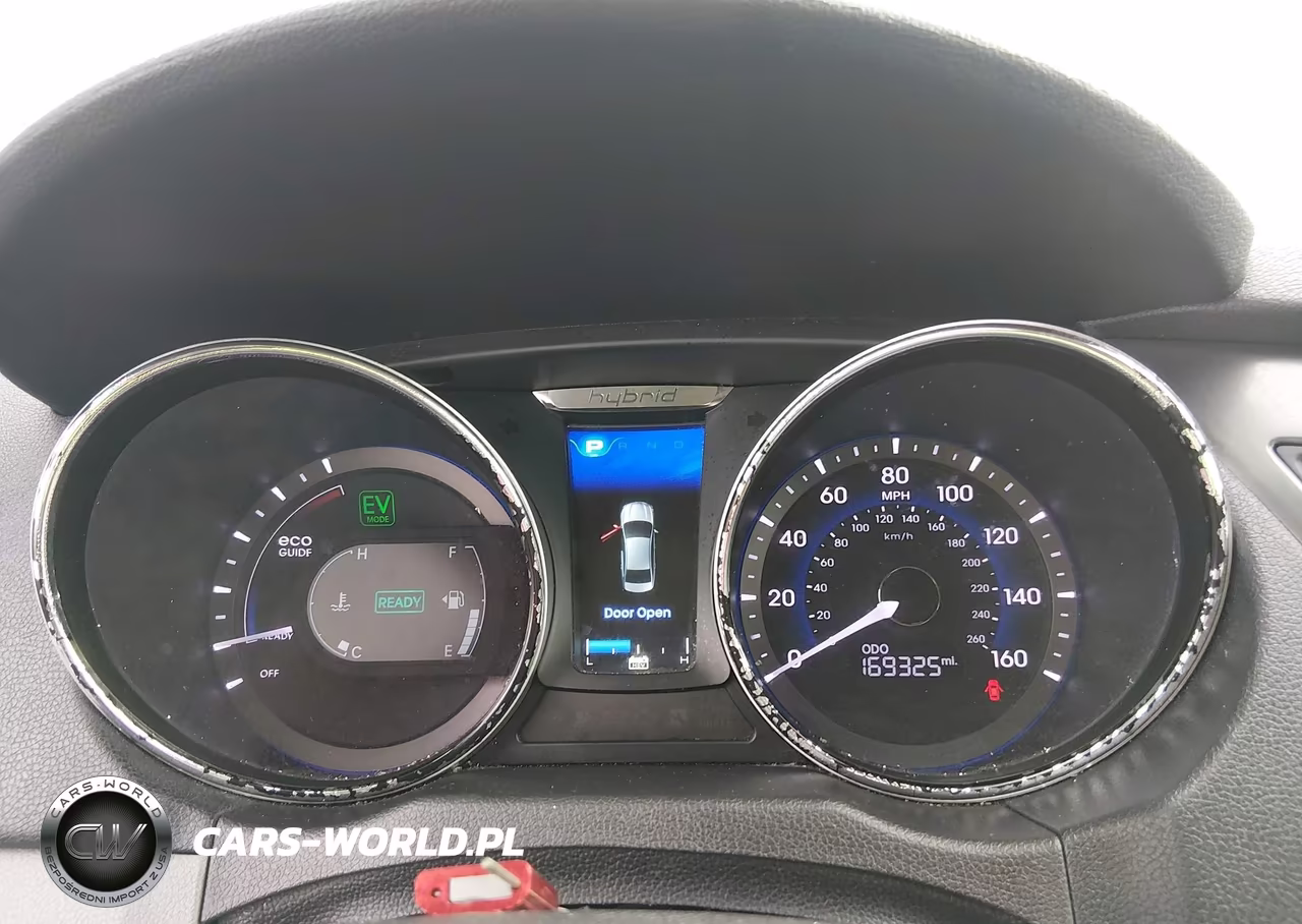 2015 Hyundai Sonata Hybrid VIN:KMHEC4A49FA127995 - 7