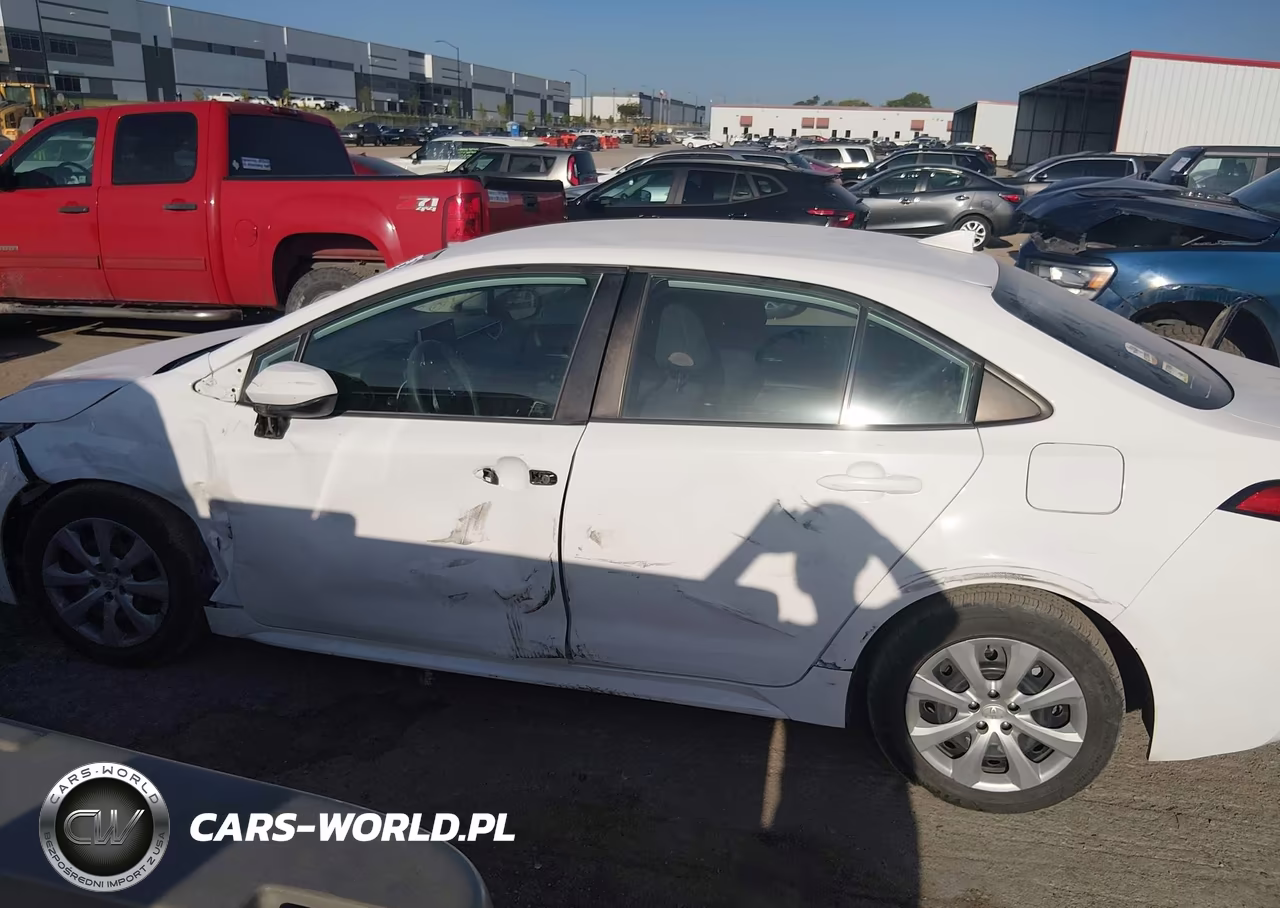2020 Toyota Corolla Le VIN:5YFEPRAE5LP079840 - 6