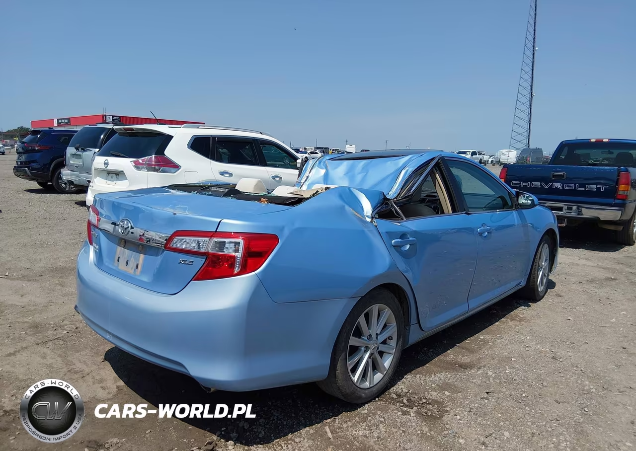 2012 Toyota Camry Xle VIN:4T4BF1FK1CR159534 - 4