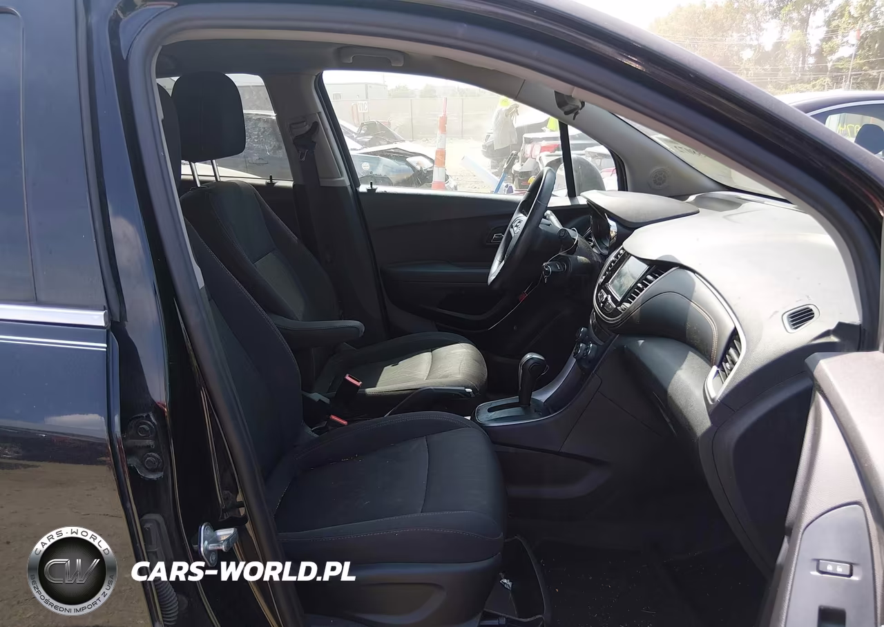 2017 Chevrolet Trax Lt VIN:3GNCJLSB3HL240675 - 5