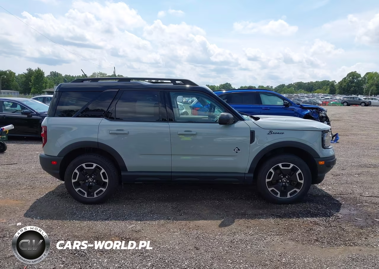 2022 Ford Bronco Sport Outer Banks VIN:3FMCR9C62NRD66326 - 14