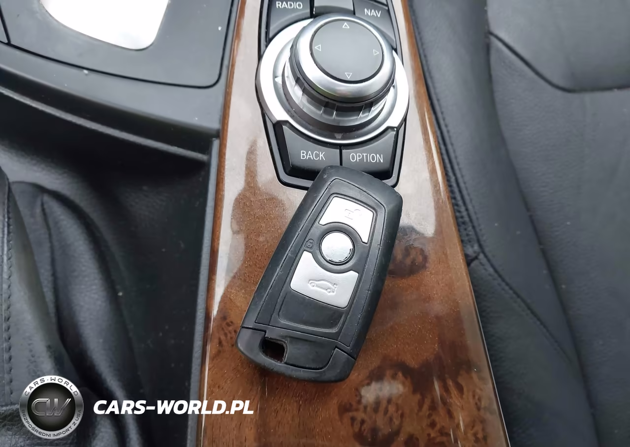 2013 BMW 328I xDrive VIN:WBA3B5G50DNS00940 - 11