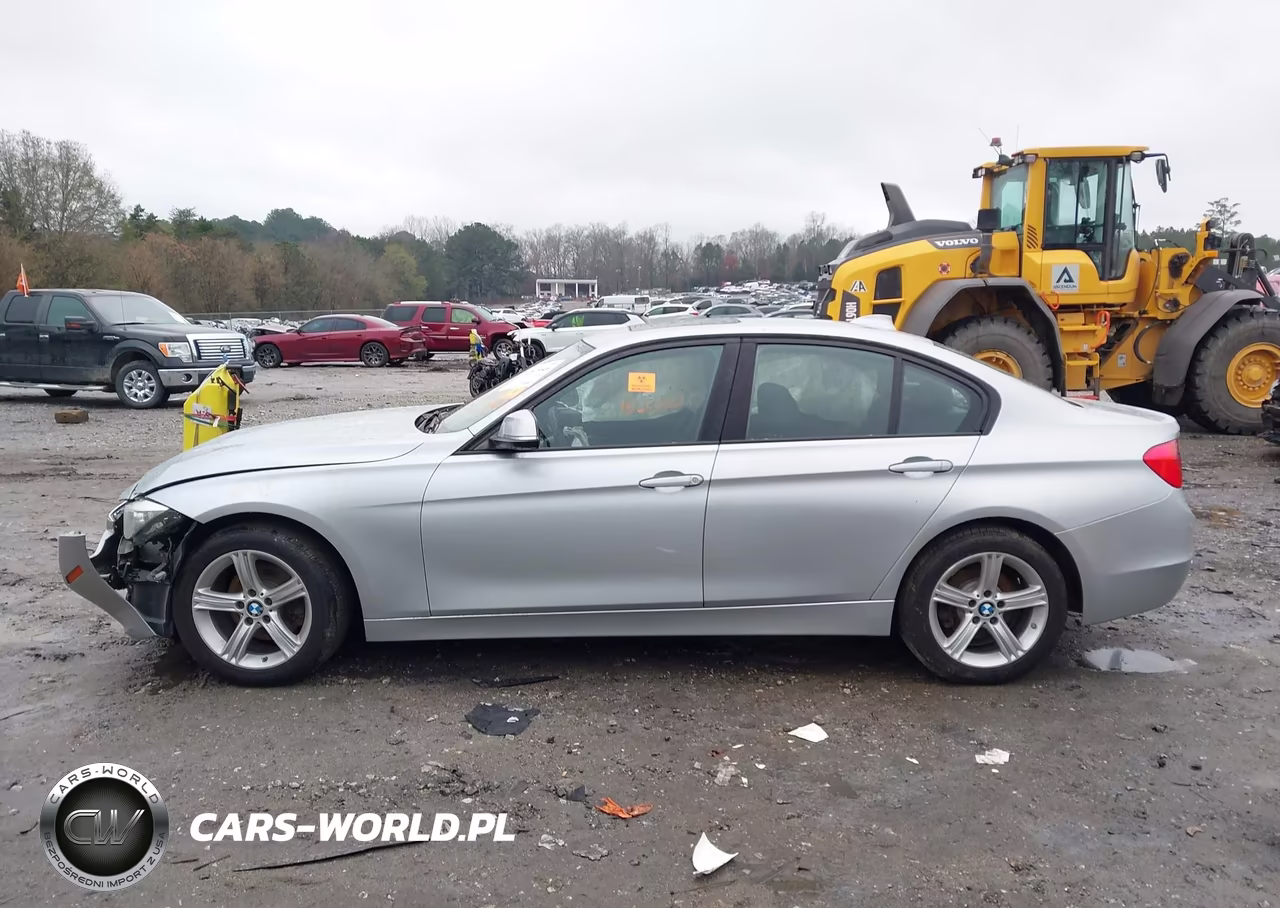 2013 BMW 328I xDrive VIN:WBA3B5G50DNS00940 - 14