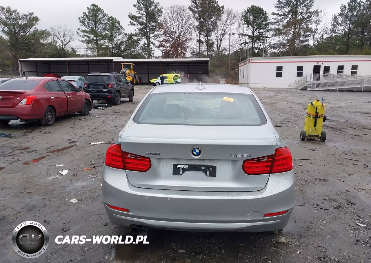 2013 BMW 328I xDrive VIN:WBA3B5G50DNS00940 - 16