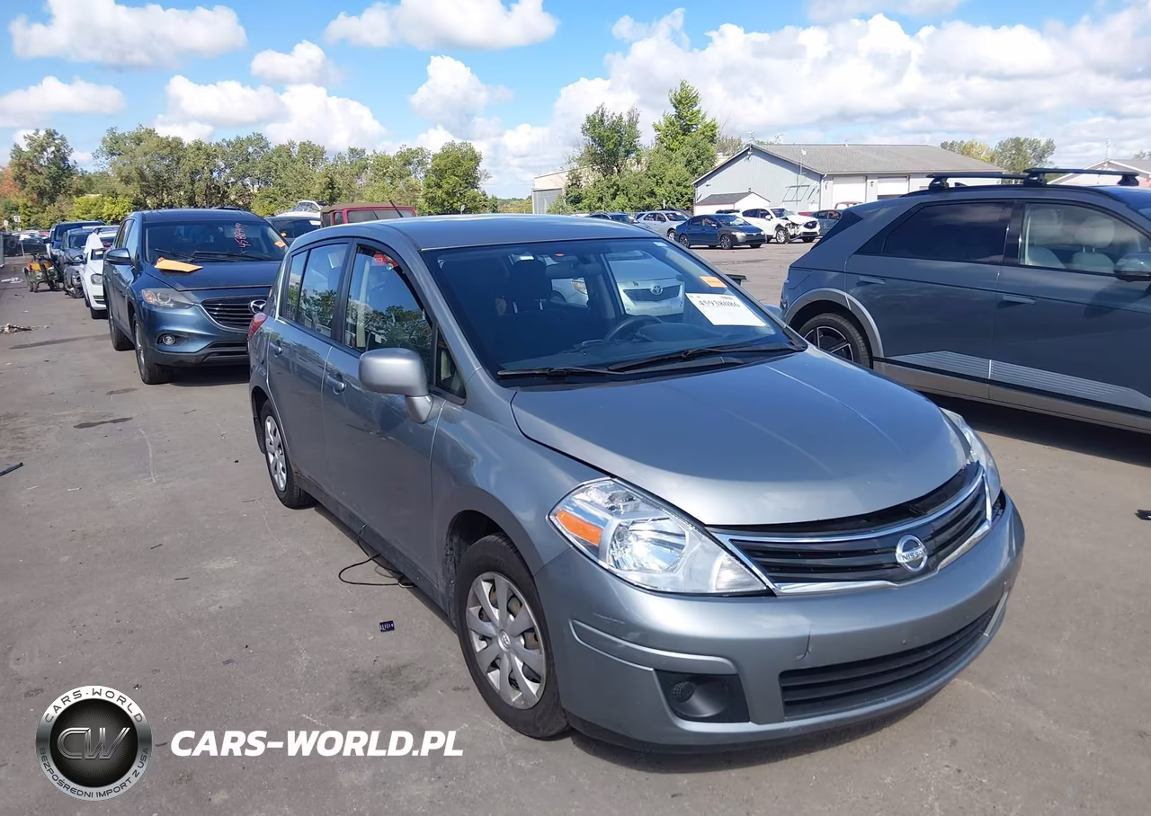 2011 Nissan Versa 1.8S