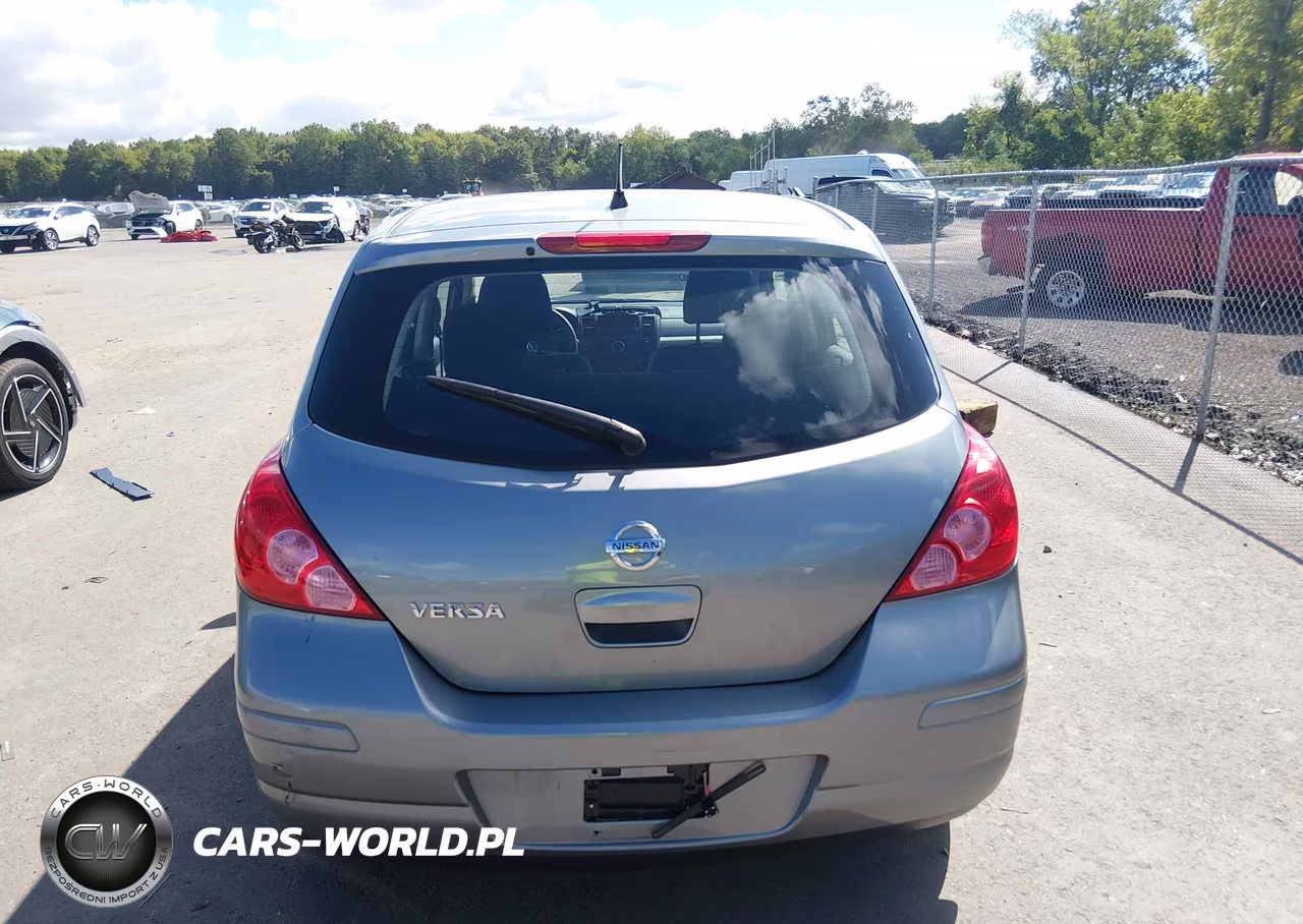 2011 Nissan Versa 1.8S VIN:3N1BC1CP3BL504744 - 16