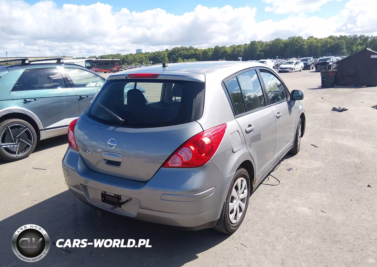 2011 Nissan Versa 1.8S VIN:3N1BC1CP3BL504744 - 4