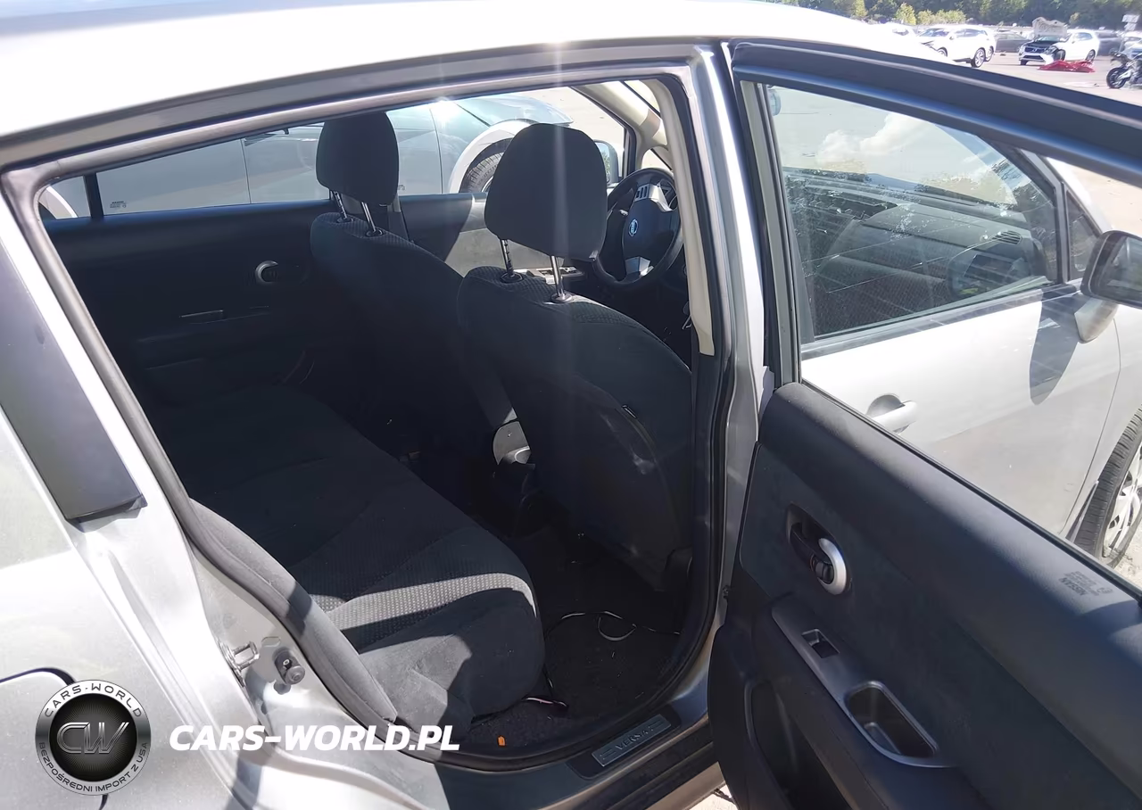 2011 Nissan Versa 1.8S VIN:3N1BC1CP3BL504744 - 8