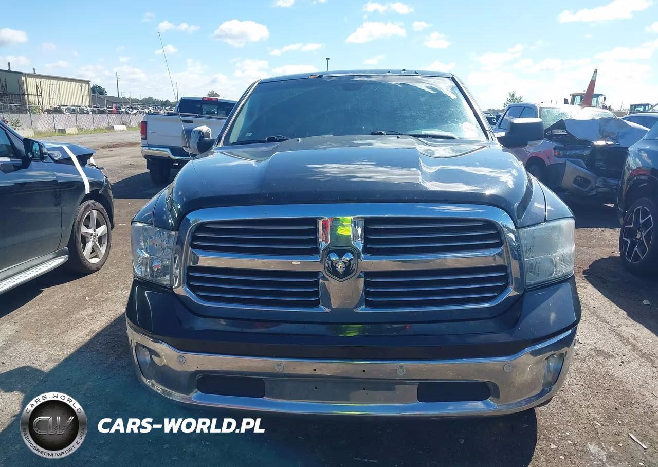 2018 Ram 1500 Big Horn 4X4 6'4 Box VIN:1C6RR7GG1JS231401 - 12