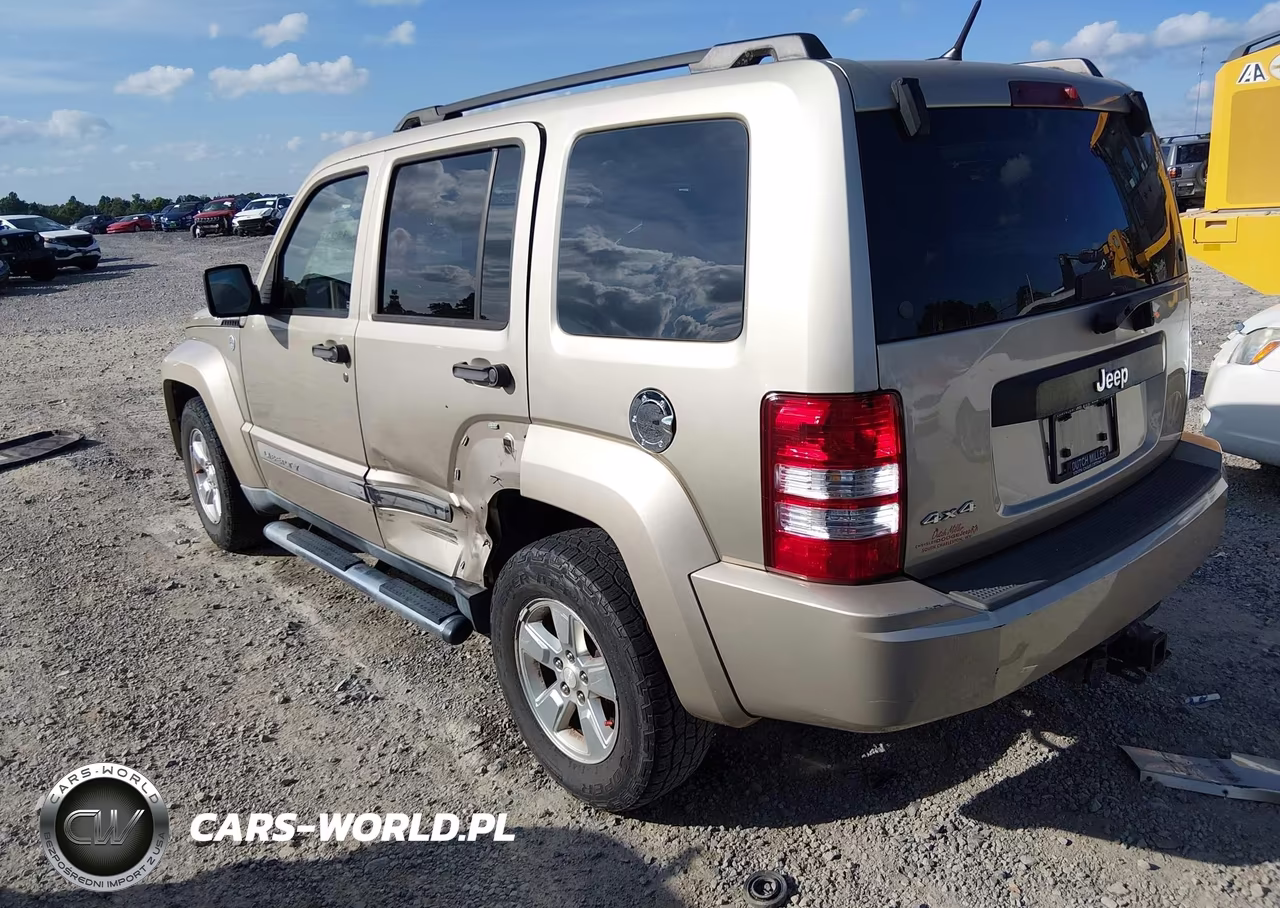 2011 Jeep Liberty Sport VIN:1J4PN2GK2BW530290 - 3