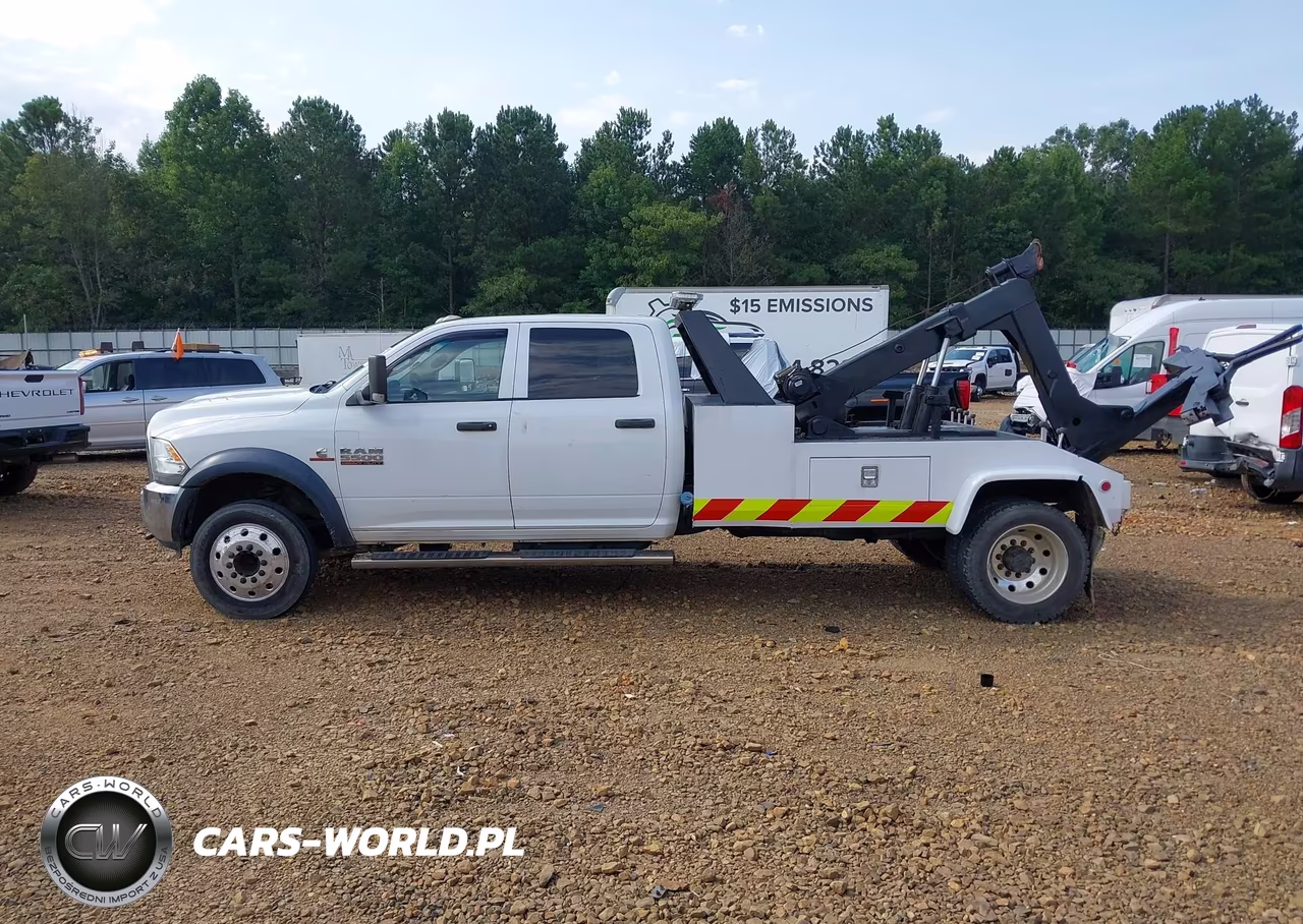 2017 Ram 5500 VIN:3C7WRNFL1HG658497 - 14