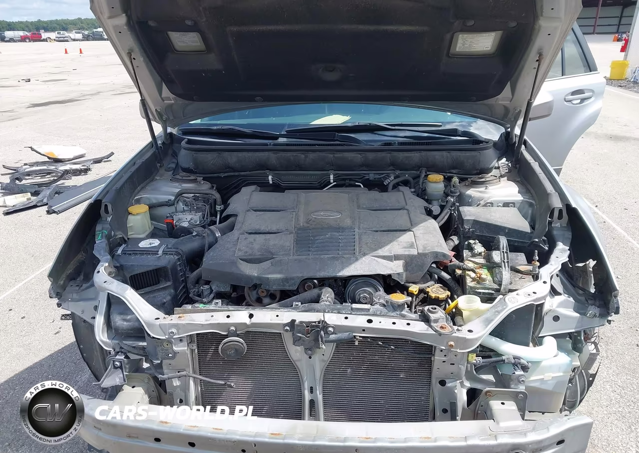 2011 Subaru Outback 3.6R Limited VIN:4S4BRDLCXB2327553 - 10