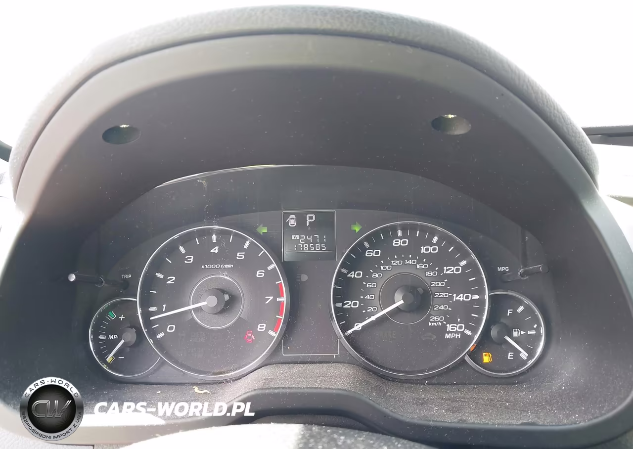 2011 Subaru Outback 3.6R Limited VIN:4S4BRDLCXB2327553 - 7