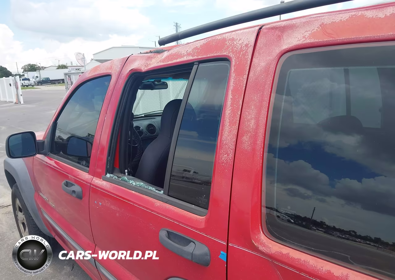 2003 Jeep Liberty Sport VIN:1J4GK48K03W633888 - 12