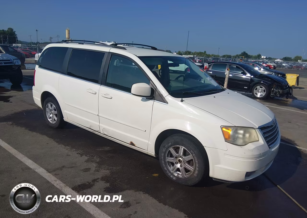 2008 Chrysler Town & Country Touring
