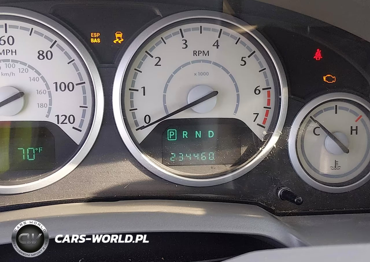2008 Chrysler Town & Country Touring VIN:2A8HR54P28R121197 - 16