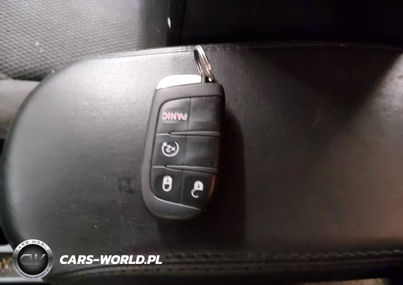 2019 Jeep Renegade Altitude 4X4 VIN:ZACNJBBB9KPK56516 - 11