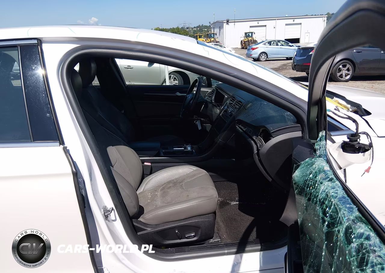 2018 Ford Fusion Sport VIN:3FA6P0VPXJR237730 - 5