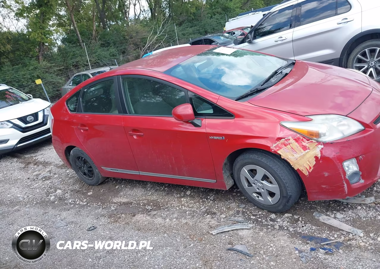 2011 Toyota Prius Two VIN:JTDKN3DU0B0309544 - 13