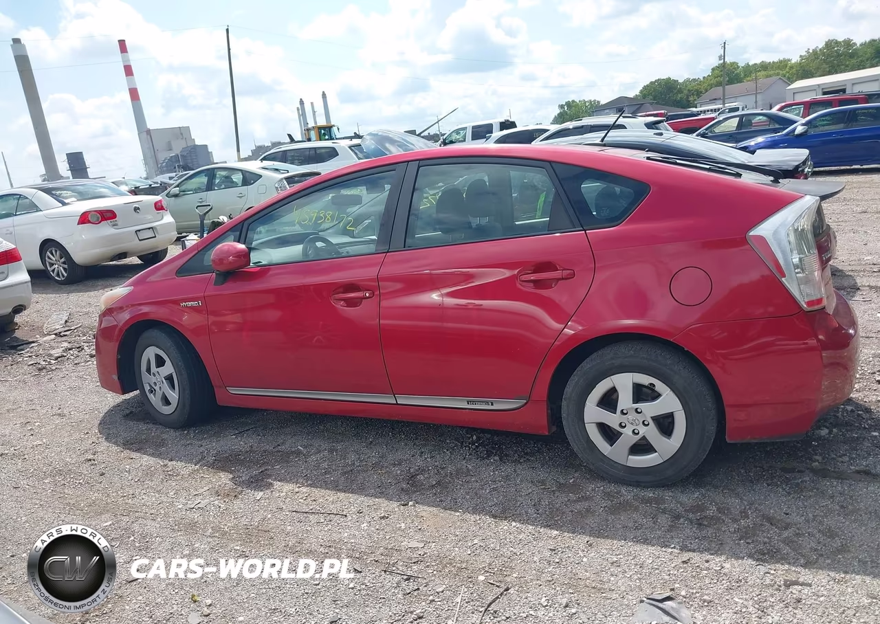 2011 Toyota Prius Two VIN:JTDKN3DU0B0309544 - 14