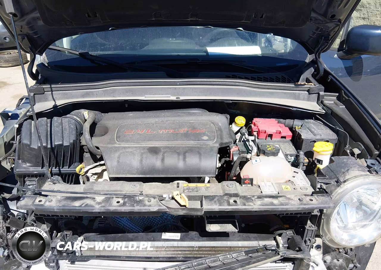 2021 Jeep Renegade Latitude 4X4 VIN:ZACNJDBB9MPM46105 - 10