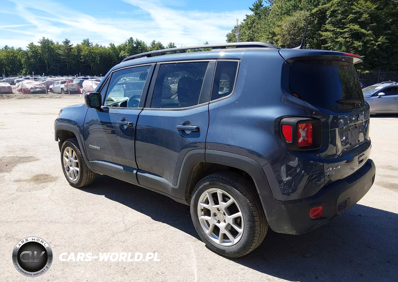 2021 Jeep Renegade Latitude 4X4 VIN:ZACNJDBB9MPM46105 - 3